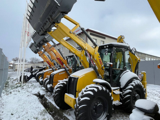 Экскаватор-погрузчик NEW HOLLAND B115B