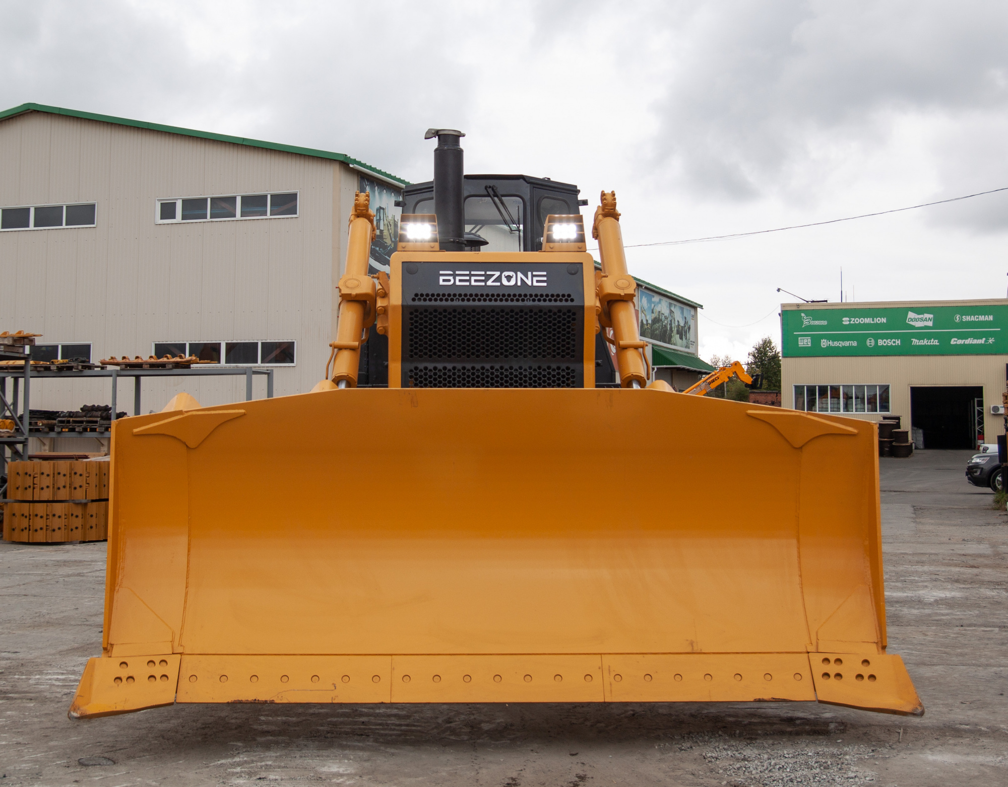 Бульдозер BEEZONE D32-5