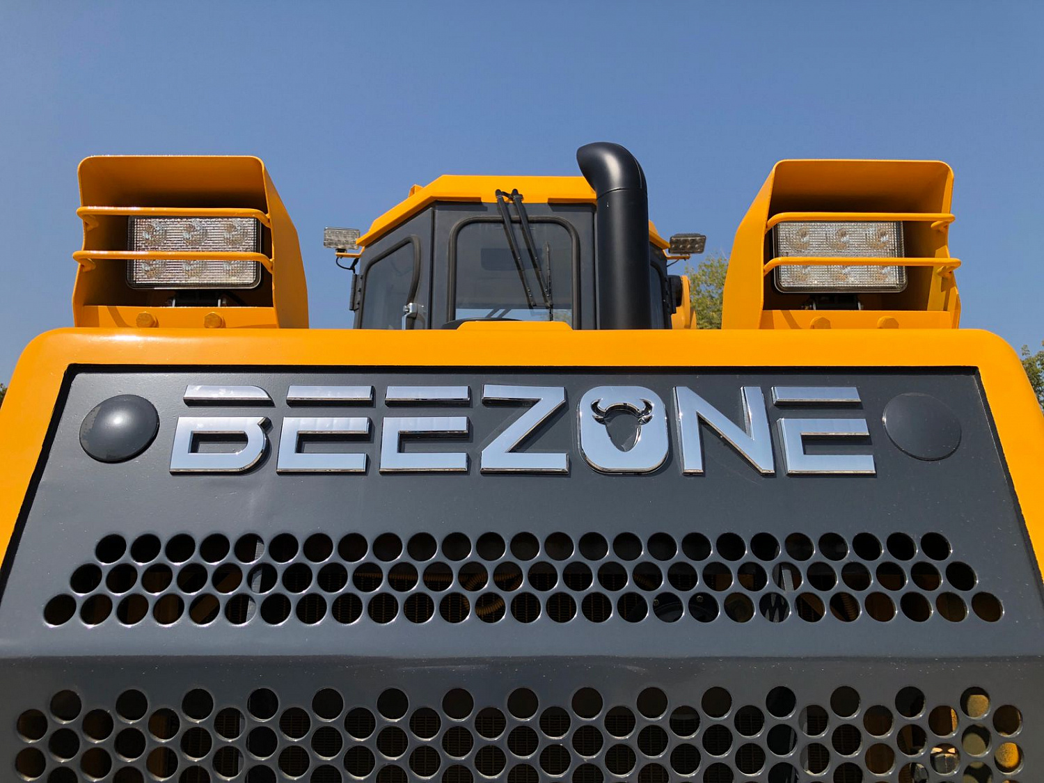 Бульдозер BEEZONE D16-5