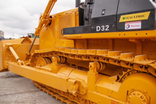 Бульдозер BEEZONE D32-5