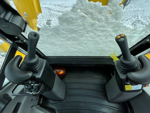 Экскаватор-погрузчик NEW HOLLAND B110B